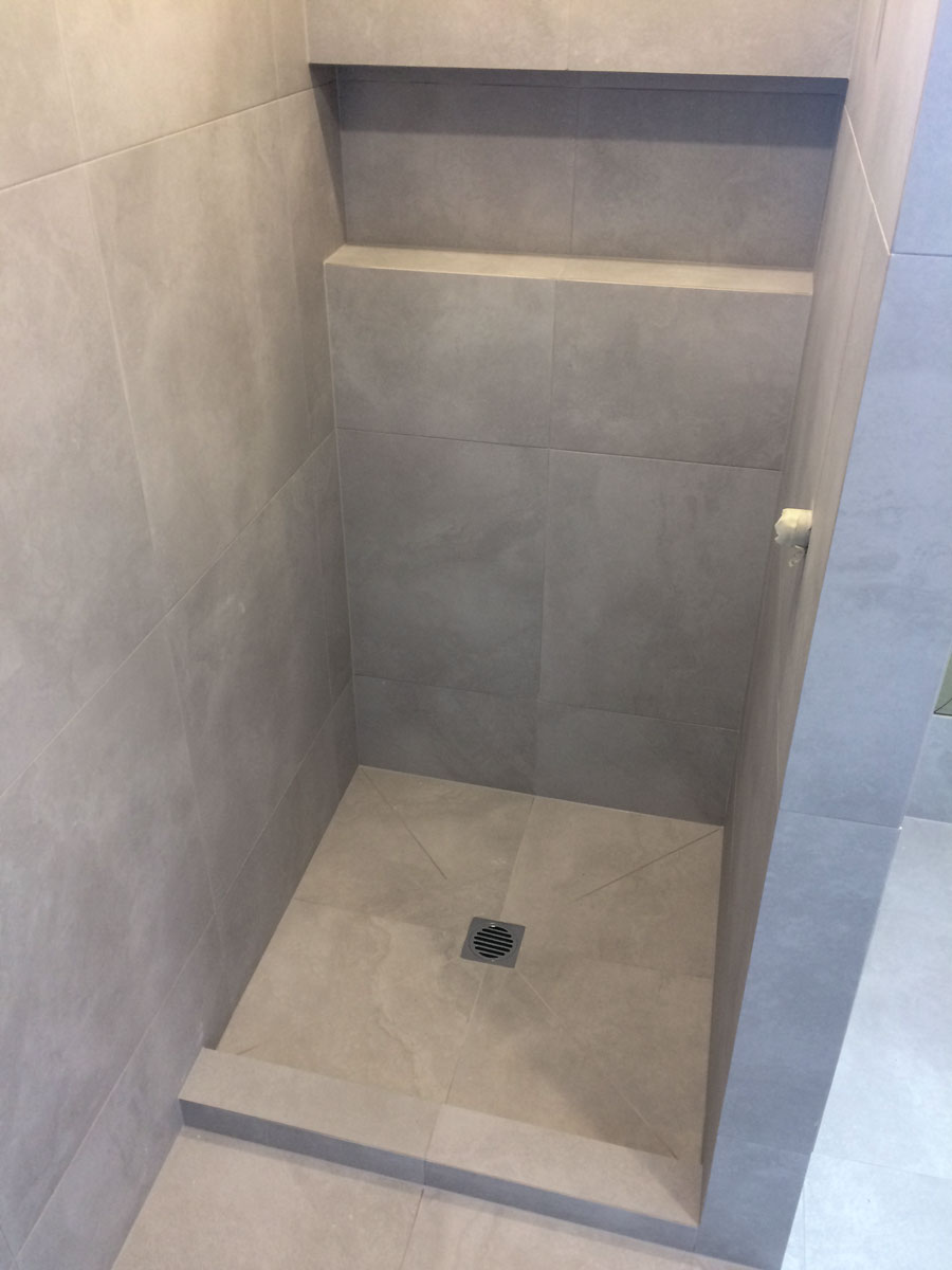Tiled shower niche detailing in an Auckland bathroom